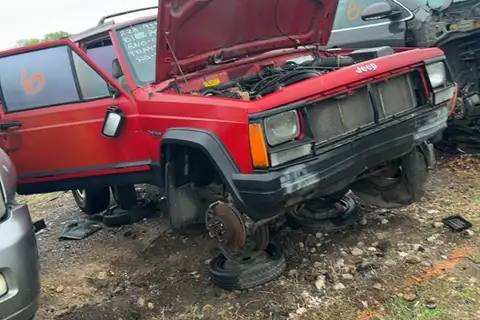Photo of 1993 Jeep Cherokee