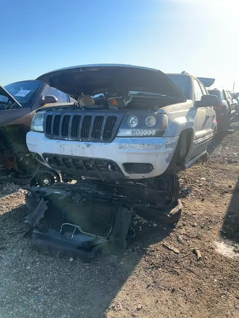 Photo of 2003 Jeep Grand Cherokee