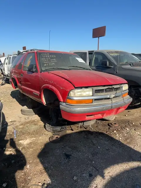 Photo of 2001 Chevrolet Blazer