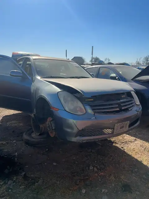 Photo of 2005 Infiniti G35