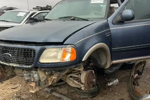 Photo of 1999 Ford Expedition