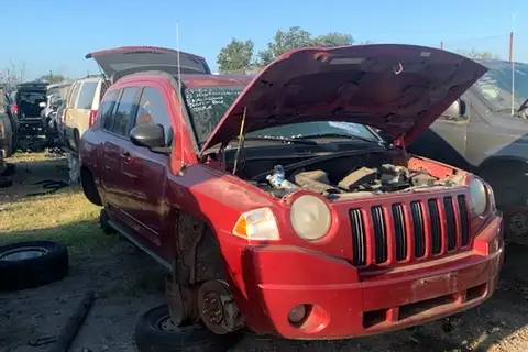 Photo of 2010 Jeep Compass