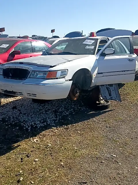 Photo of 2002 Mercury Grand Marquis