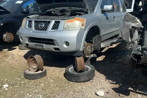 Photo of 2010 Nissan Armada