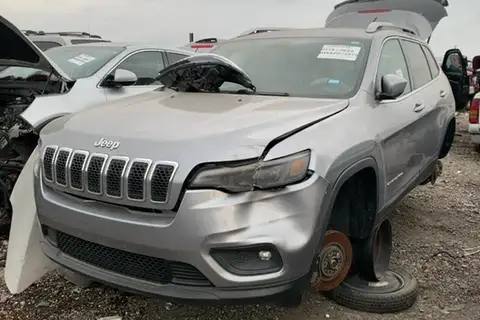 Photo of 2019 Jeep Cherokee