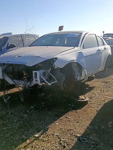 Photo of 2012 Chrysler 200