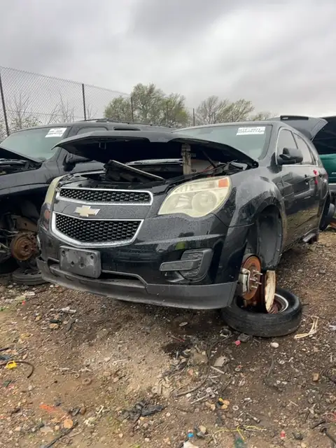Photo of 2011 Chevrolet Equinox