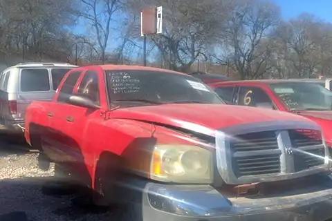 Photo of 2005 Dodge Dakota