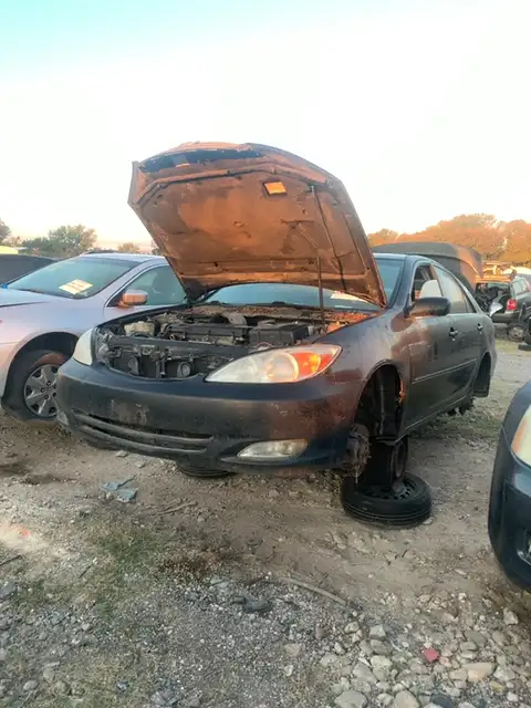 Photo of 2004 Toyota Camry