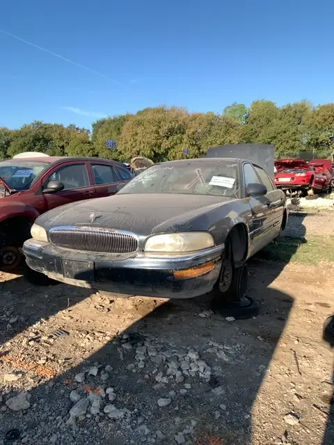 Photo of 2000 Buick Park Avenue