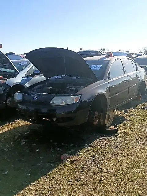 Photo of 2004 Saturn Ion