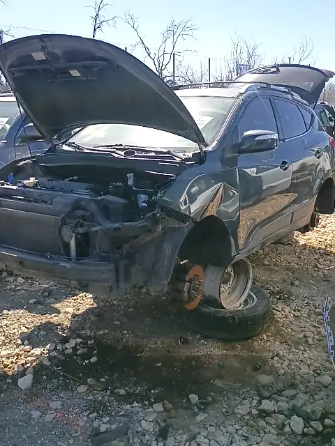 Photo of 2012 Hyundai Tucson
