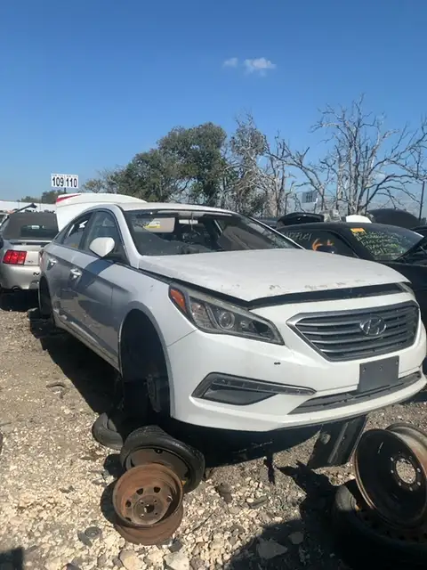 Photo of 2015 Hyundai Sonata