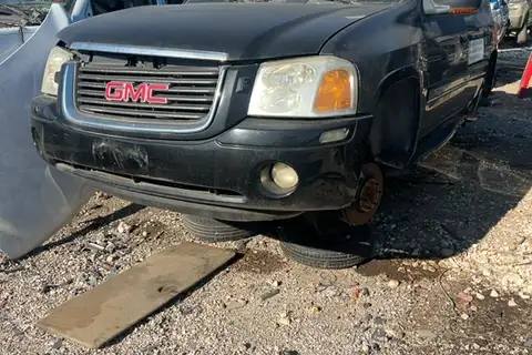 Photo of 2002 Gmc Envoy