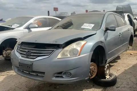 Photo of 2010 Nissan Altima