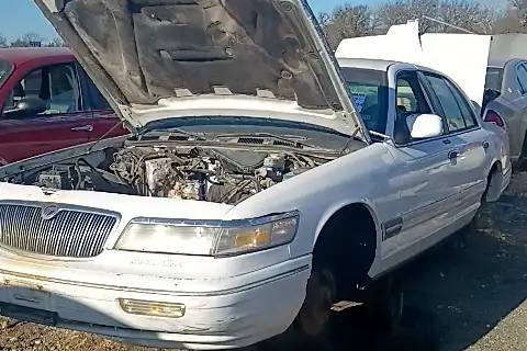 Photo of 1997 Mercury Grand Marquis