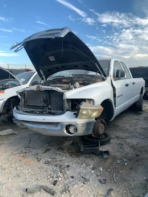 Photo of 2004 Dodge Ram Pickup