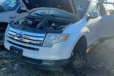 Photo of 2010 Ford Edge