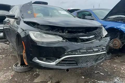 Photo of 2015 Chrysler 200