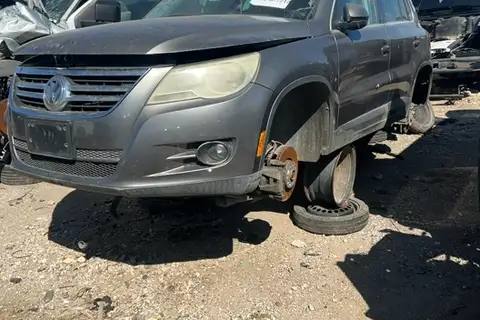 Photo of 2009 Volkswagen Tiguan