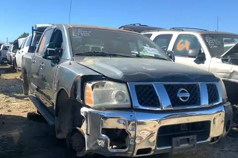 Photo of 2004 Nissan Titan