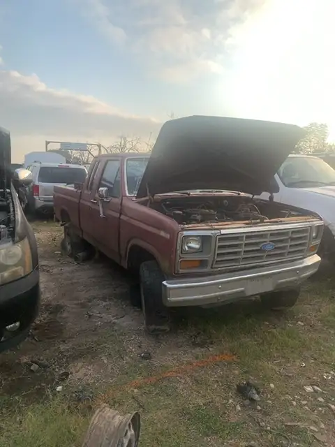 Photo of 1985 Ford F-150