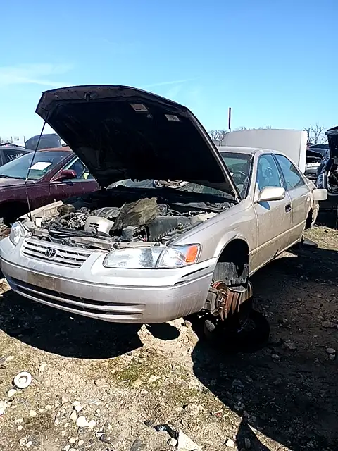 Photo of 1998 Toyota Camry