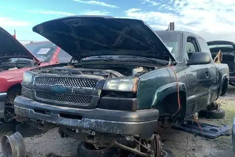 Photo of 2004 Chevrolet Silverado