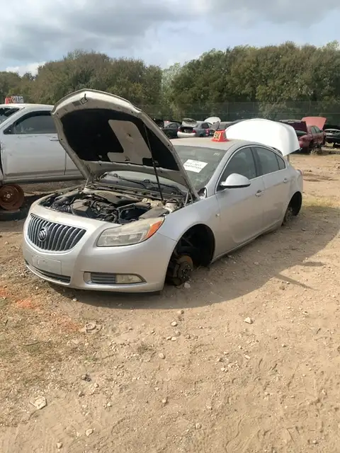 Photo of 2011 Buick Regal