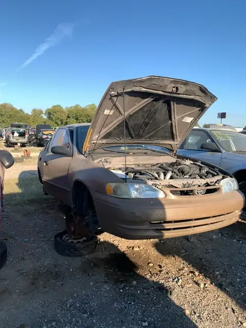 Photo of 1999 Toyota Corolla