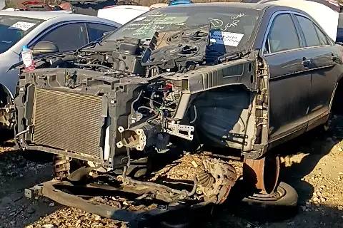 Photo of 2013 Ford Taurus