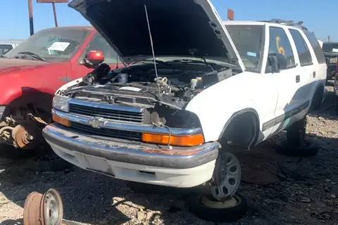 Photo of 1999 Chevrolet Blazer