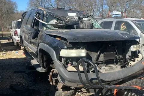 Photo of 2002 Chevrolet Tahoe