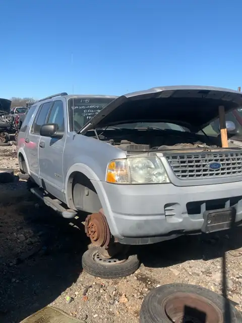 Photo of 2002 Ford Explorer