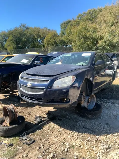 Photo of 2011 Chevrolet Malibu