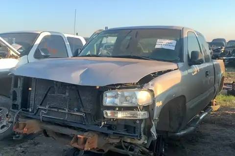 Photo of 2004 Gmc Sierra