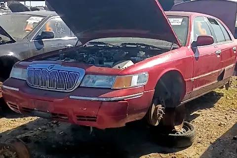 Photo of 1998 Mercury Grand Marquis
