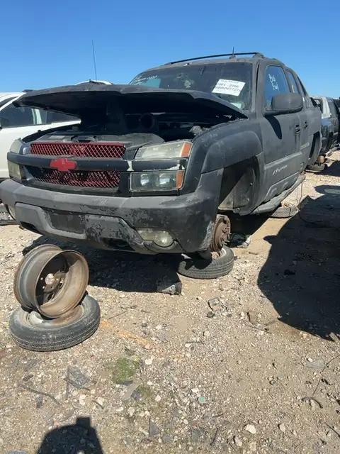 Photo of 2003 Chevrolet Avalanche