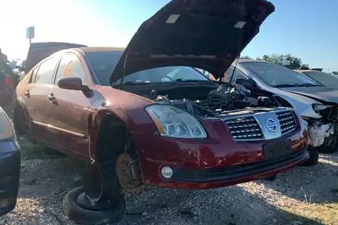 Photo of 2005 Nissan Maxima