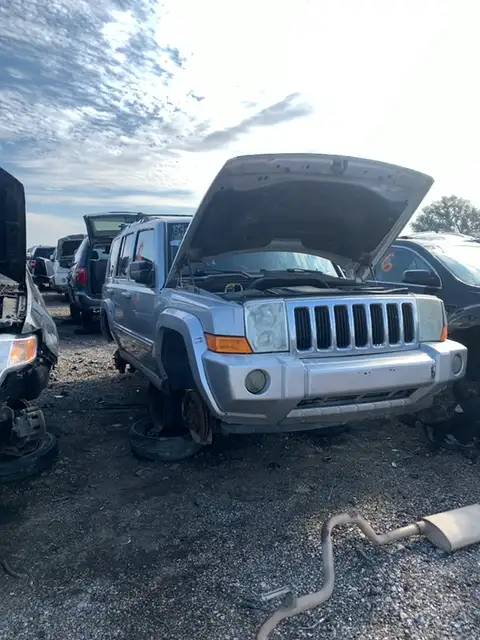 Photo of 2007 Jeep Commander