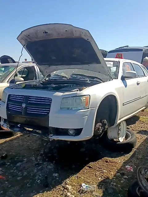 Photo of 2008 Dodge Magnum