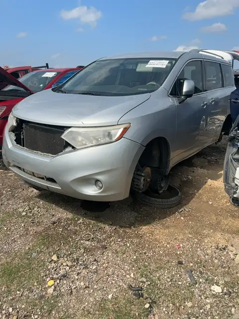 Photo of 2016 Nissan Quest