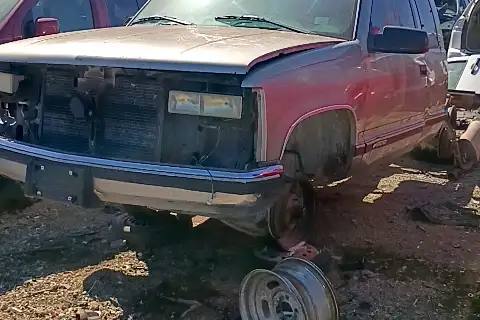 Photo of 1999 Chevrolet C1500