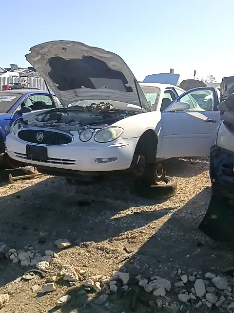 Photo of 2006 Buick Lacrosse