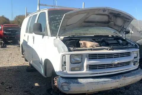Photo of 2002 Chevrolet Express
