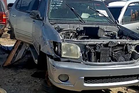 Photo of 2002 Toyota Sequoia
