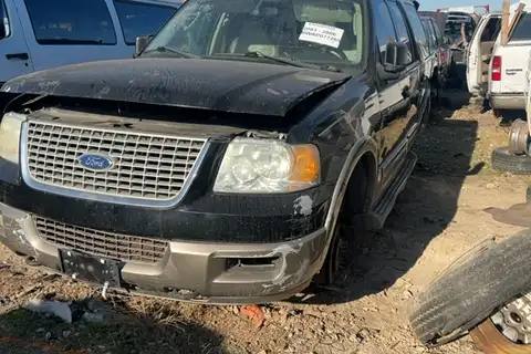 Photo of 2004 Ford Expedition