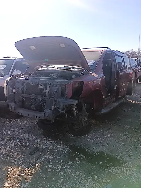 Photo of 2005 Nissan Armada