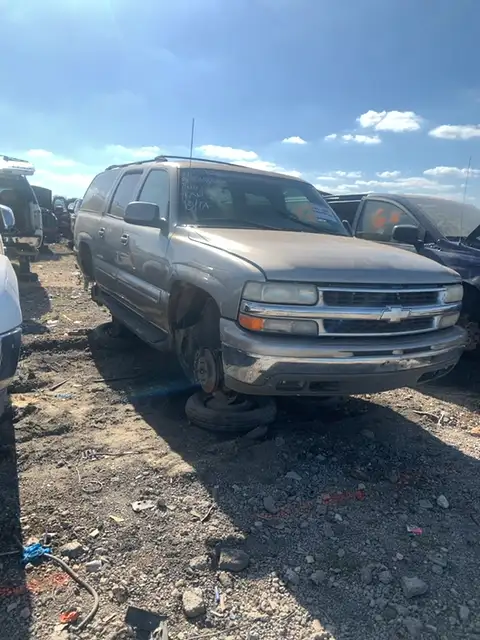 Photo of 2001 Chevrolet Suburban