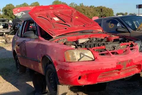 Photo of 2001 Hyundai Accent